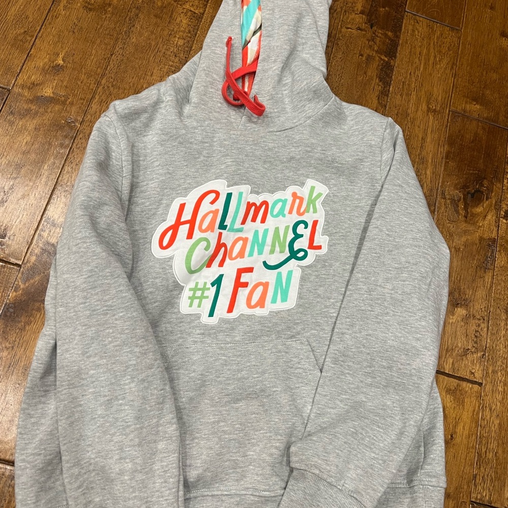 Never worn. Great condition.
